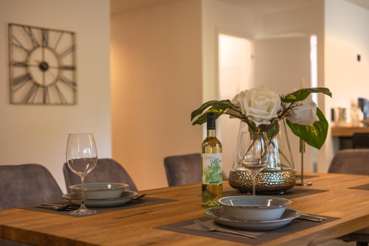 Sweethome - Luxus Pur - Grosse Kueche, 2 Baeder, 2 Terrassen Ottobrunn Eksteriør billede