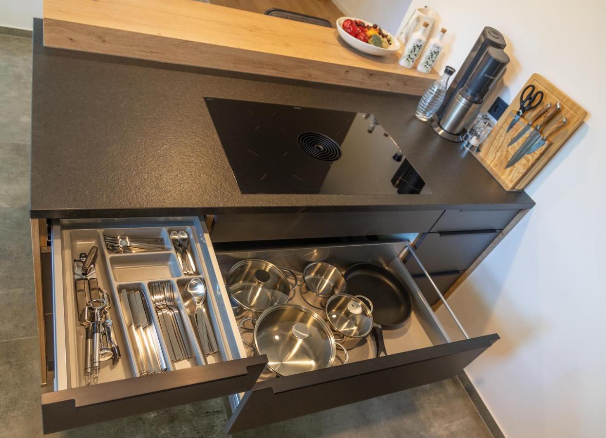 Sweethome - Luxus Pur - Grosse Kueche, 2 Baeder, 2 Terrassen Ottobrunn Eksteriør billede