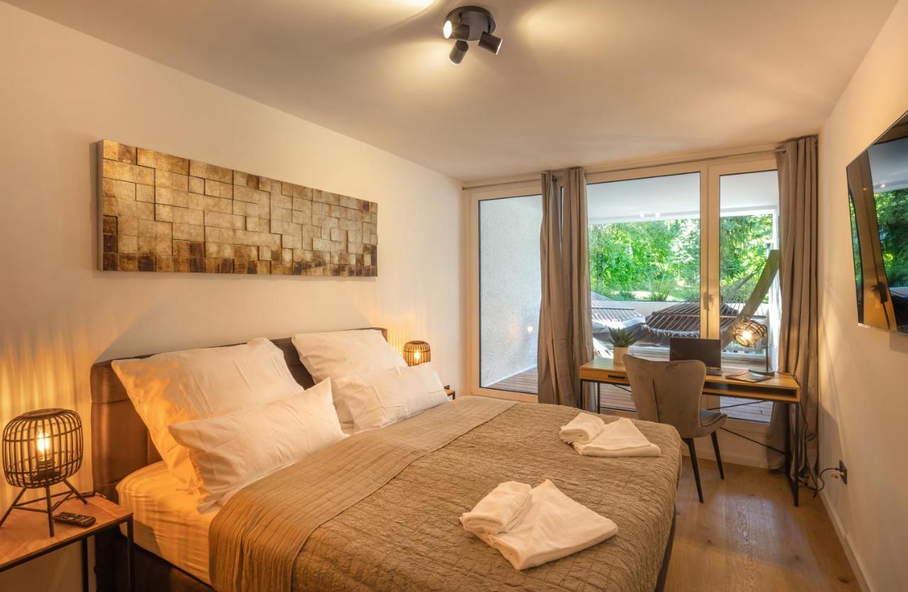Sweethome - Luxus Pur - Grosse Kueche, 2 Baeder, 2 Terrassen Ottobrunn Eksteriør billede