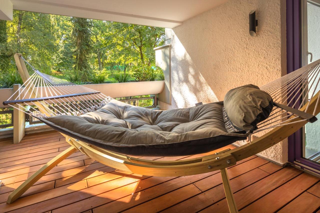 Sweethome - Luxus Pur - Grosse Kueche, 2 Baeder, 2 Terrassen Ottobrunn Eksteriør billede